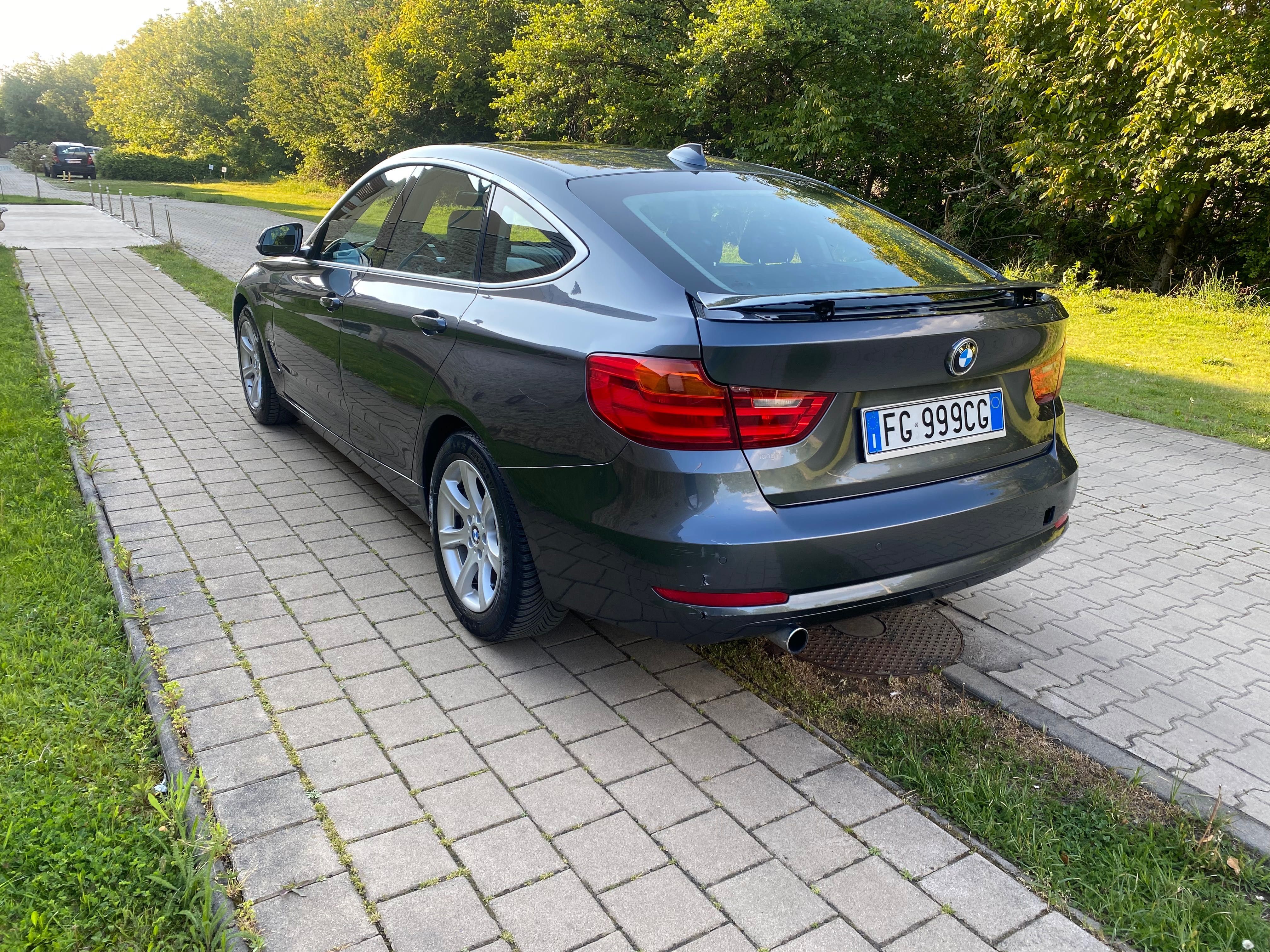 Vând Bmw 318 GT 2014