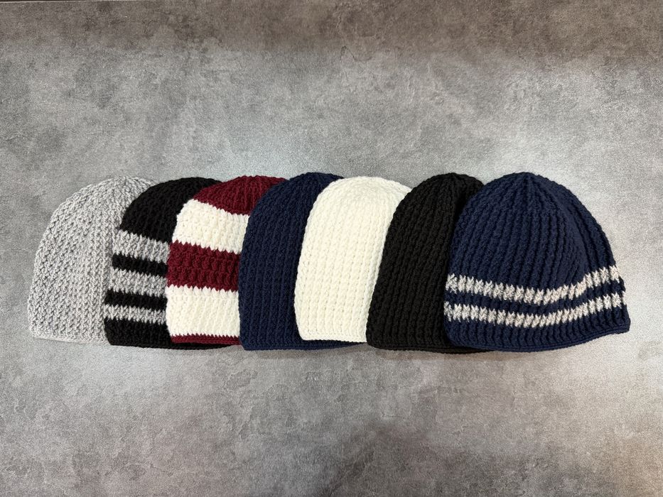 Шапки вязаные, ручная работа