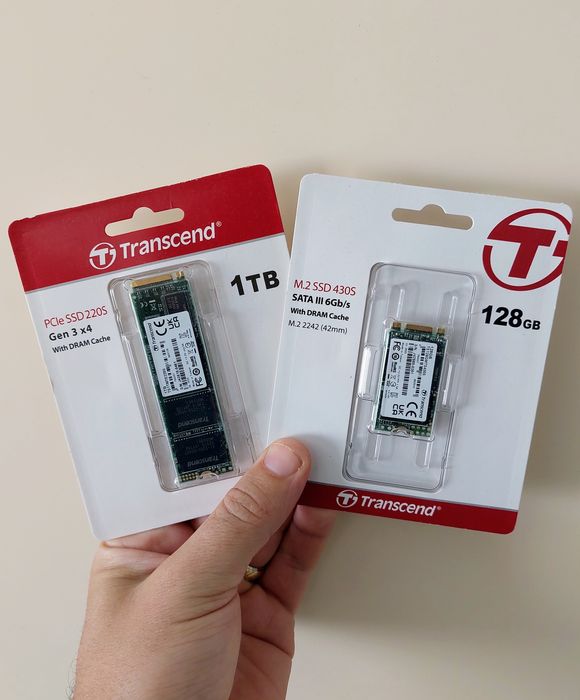 Transcend PCIe SSD 220S 1TB si Transcend M.2 SSD 430S SATA III 6GB/s