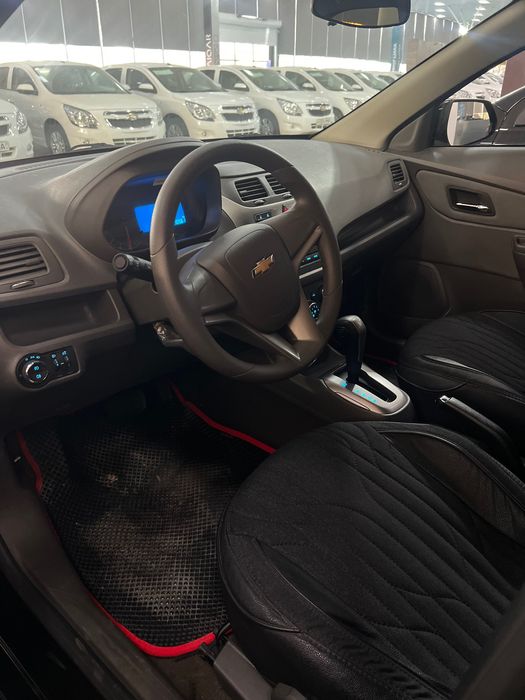 Cobalt stayil chevrolet