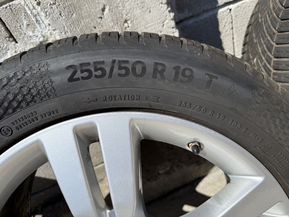 Оригинални джанти 19 за Мерцедес с гуми 255 50 Continental all season
