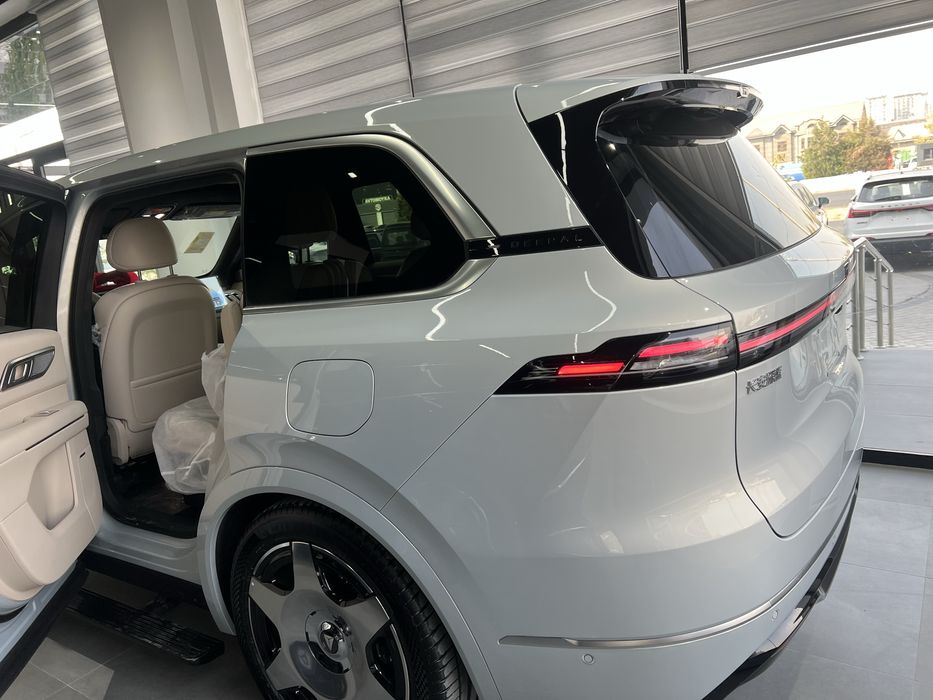 Changan depal s09 kumush rang