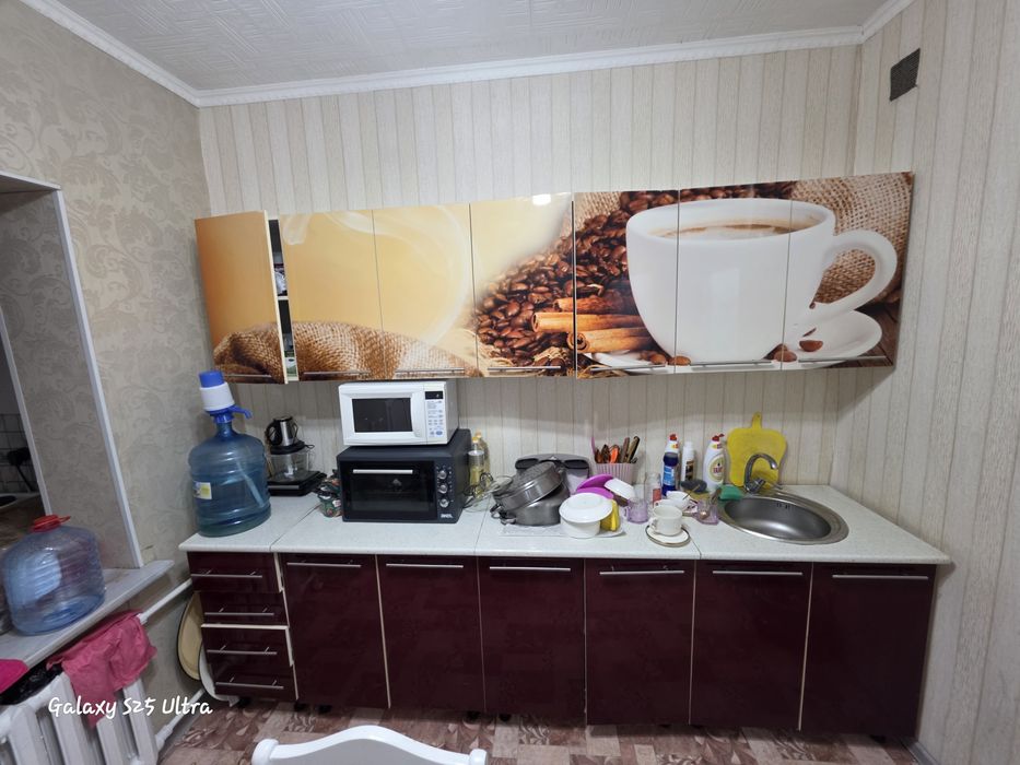 Продаю кухонный гарнитур