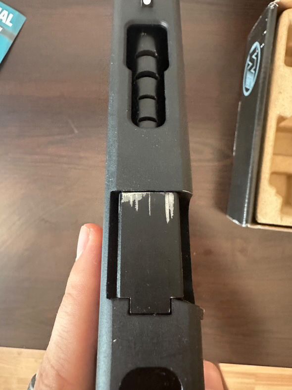 Продавам Glock 18c Gen 3