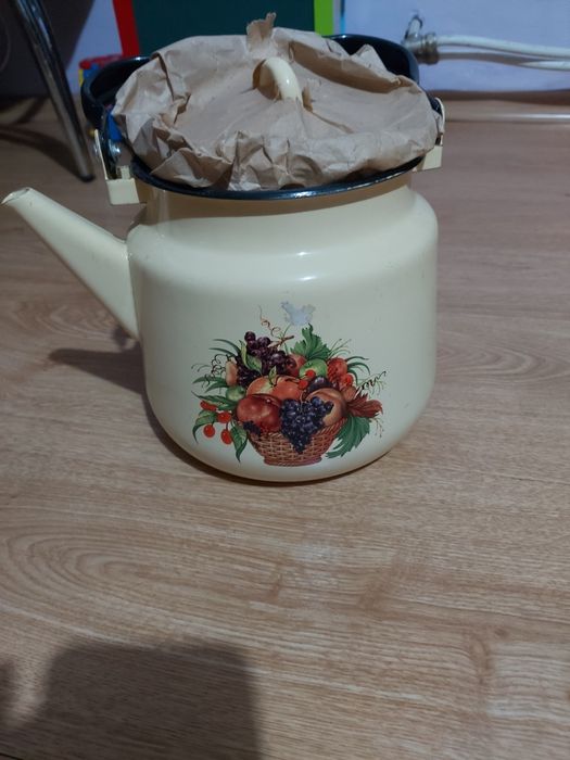 Чайник нов  трии пол