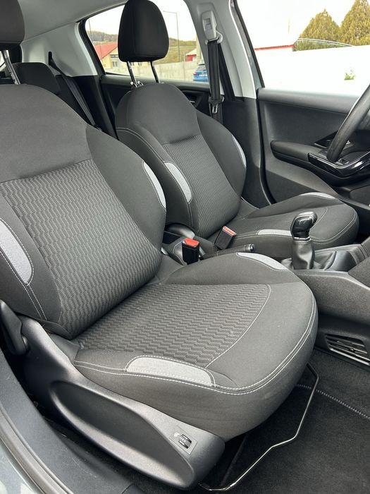 Peugeot 208 // 1.6HDI // Euro6 // 2015