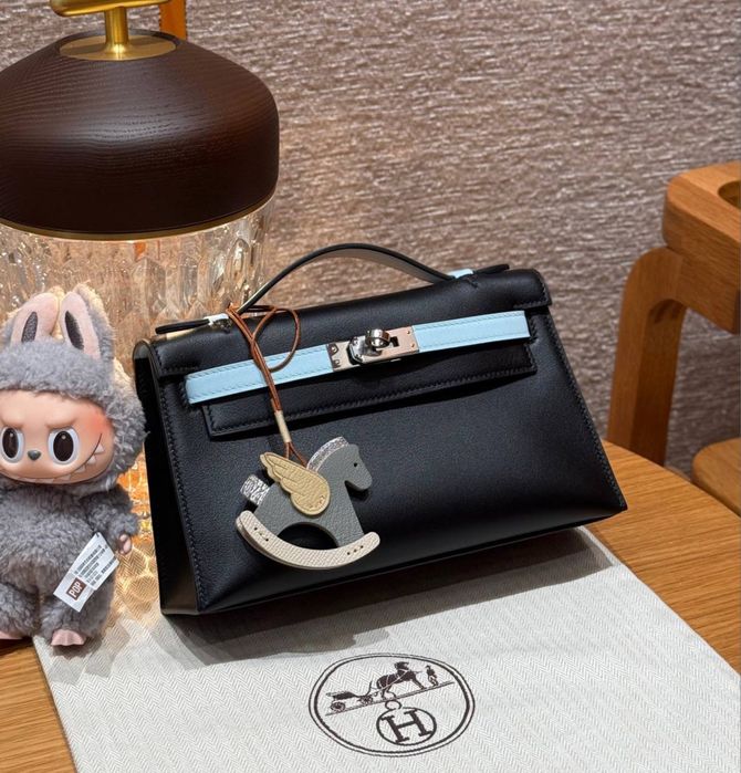 Geanta Hermes Kelly Pochette Swift 22