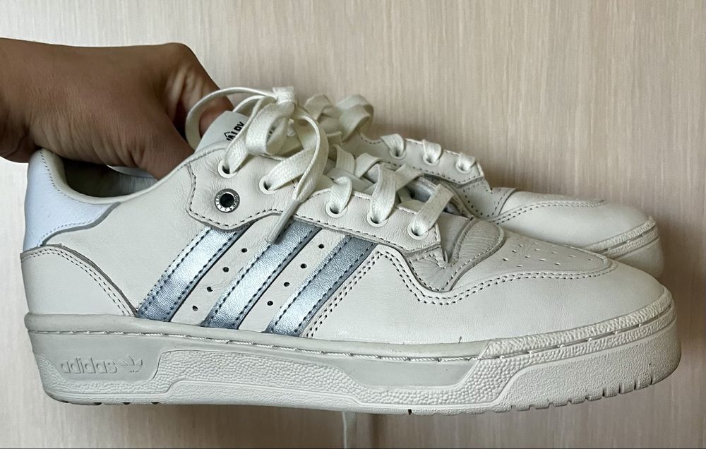 Маратонки Zara Puma Reebok Adidas 40