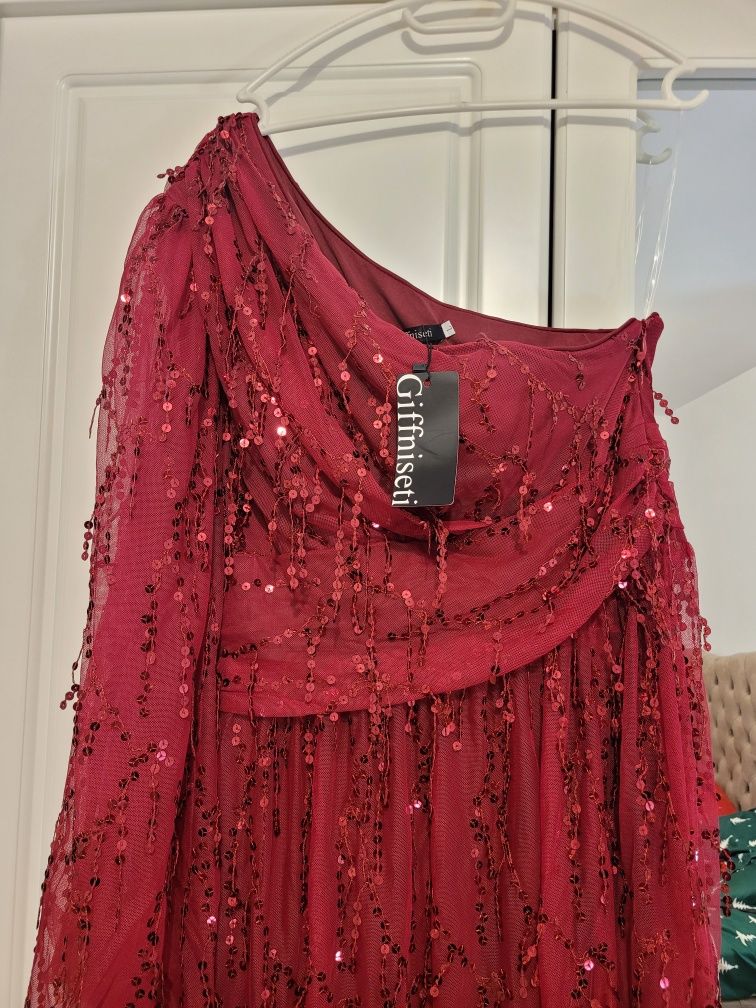Rochie de ocazie cu paiete