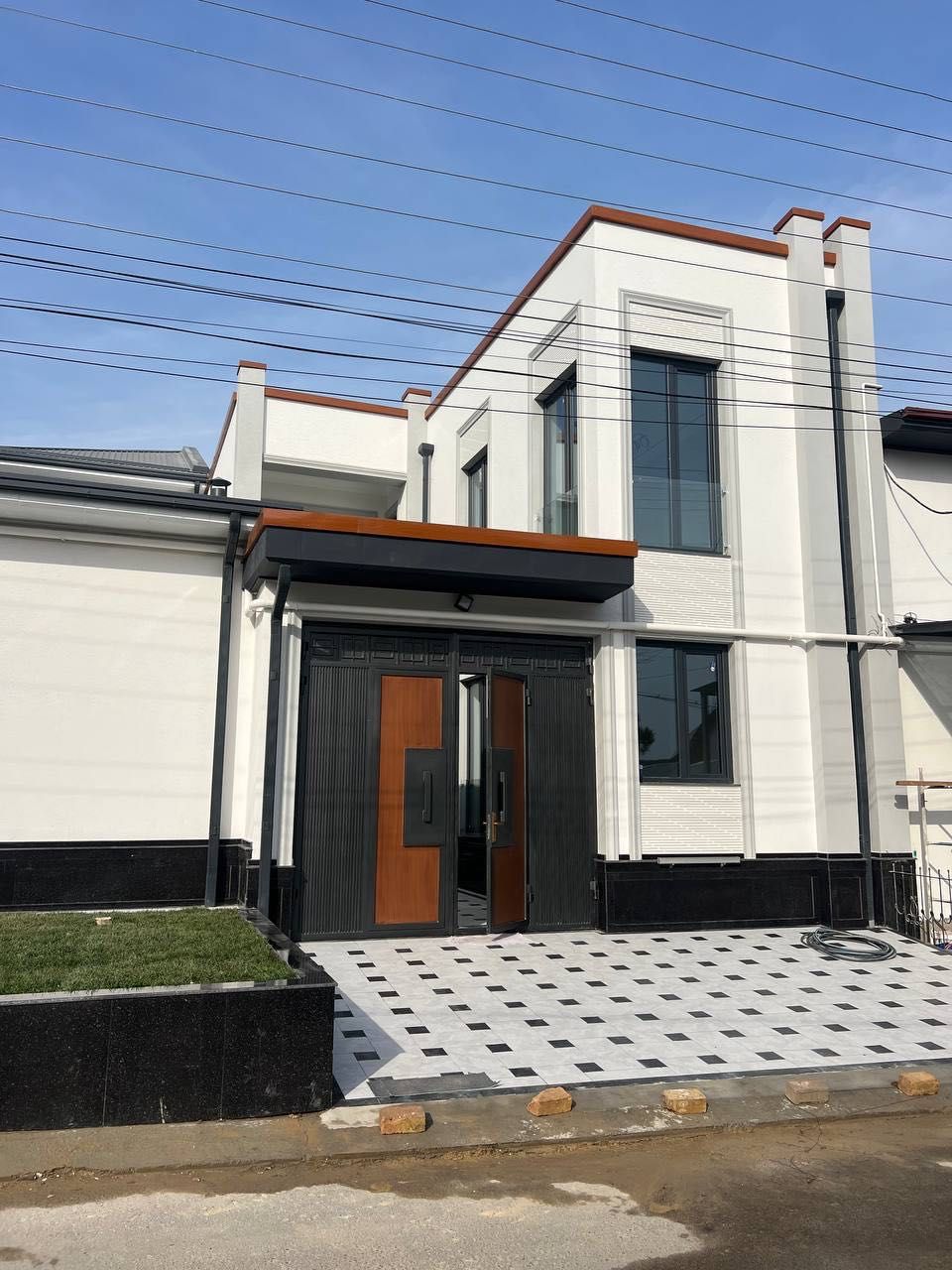 Продается новый дом 

Циалковский

- 2.5 соток