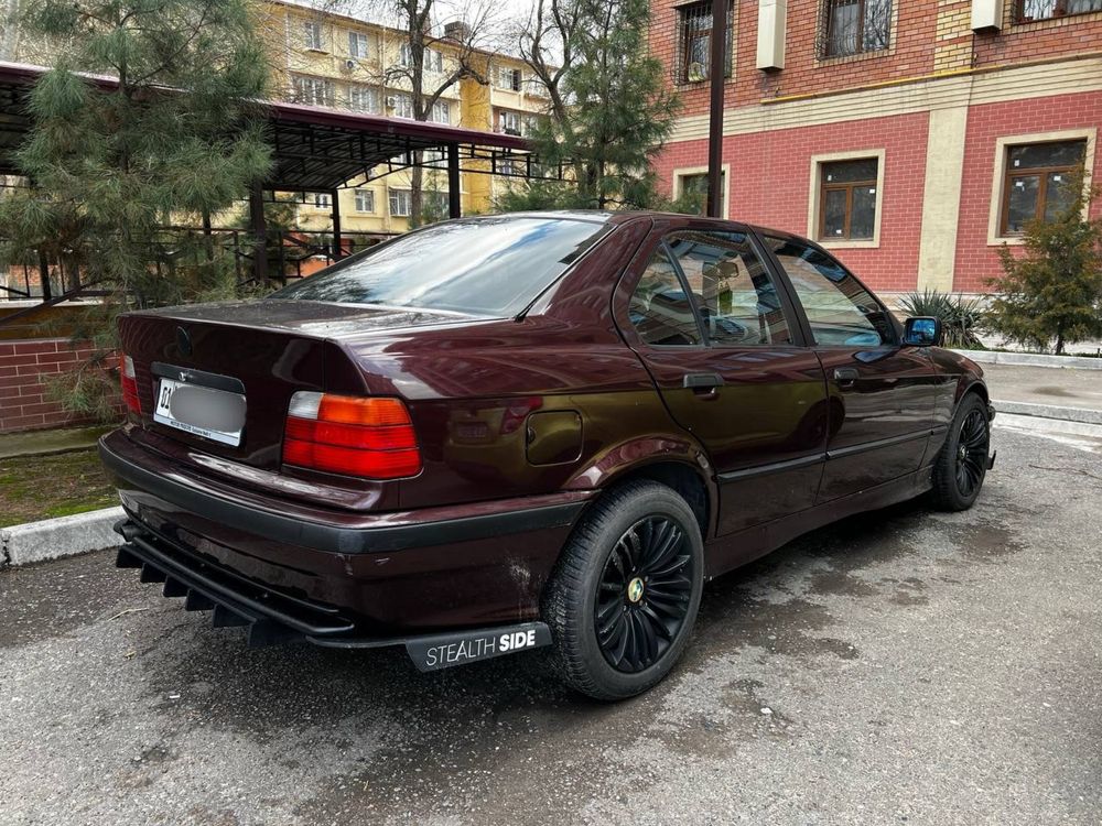 •BMW E36 318•