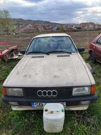 Audi 80 in stare de funcționare, ideal pentru restaurat