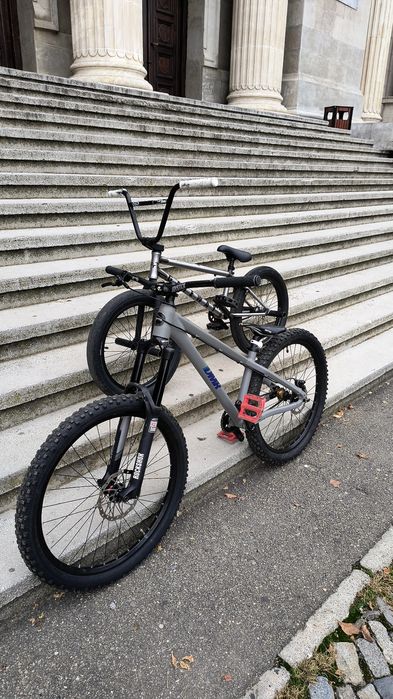 Vans/Schimb Dirt Dmr Rhythm custom 2024 Nou