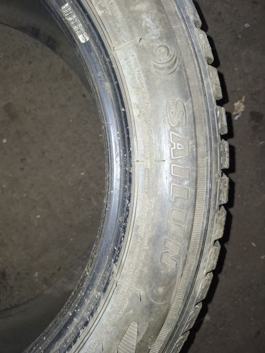 Продам зимние шины