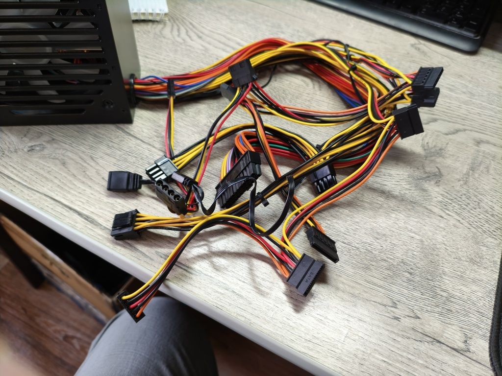 VX700Plus блок питания для компьютера 16000
