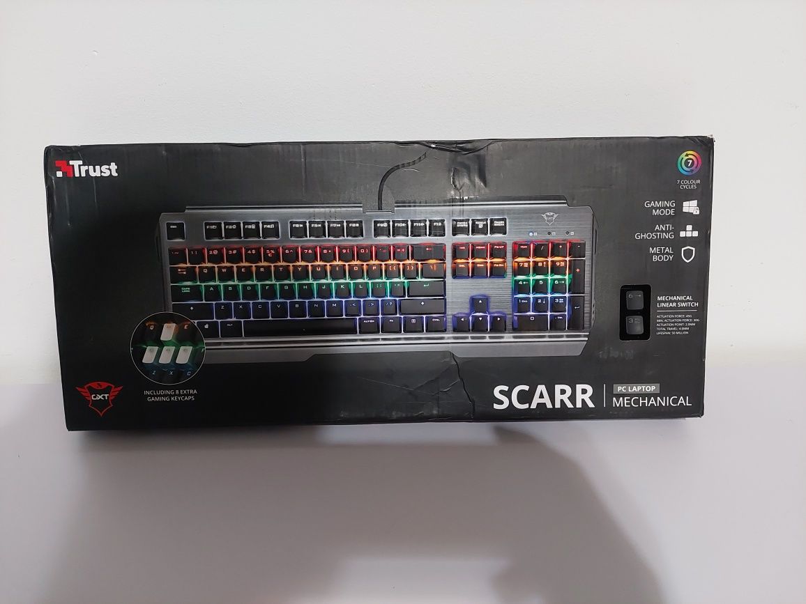 Tastatura gaming mecanica Trust GXT 877 Scarr, iluminare rainbow