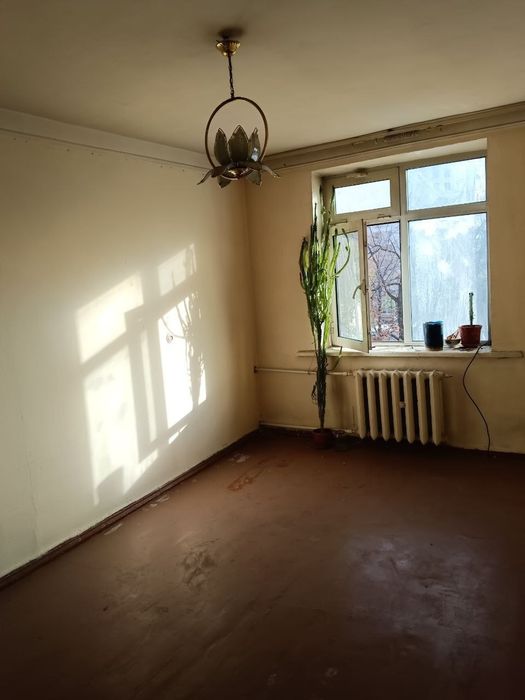 Продается 1/5/5 квартира Ул Аккурганская ориентир стадион старт срочно