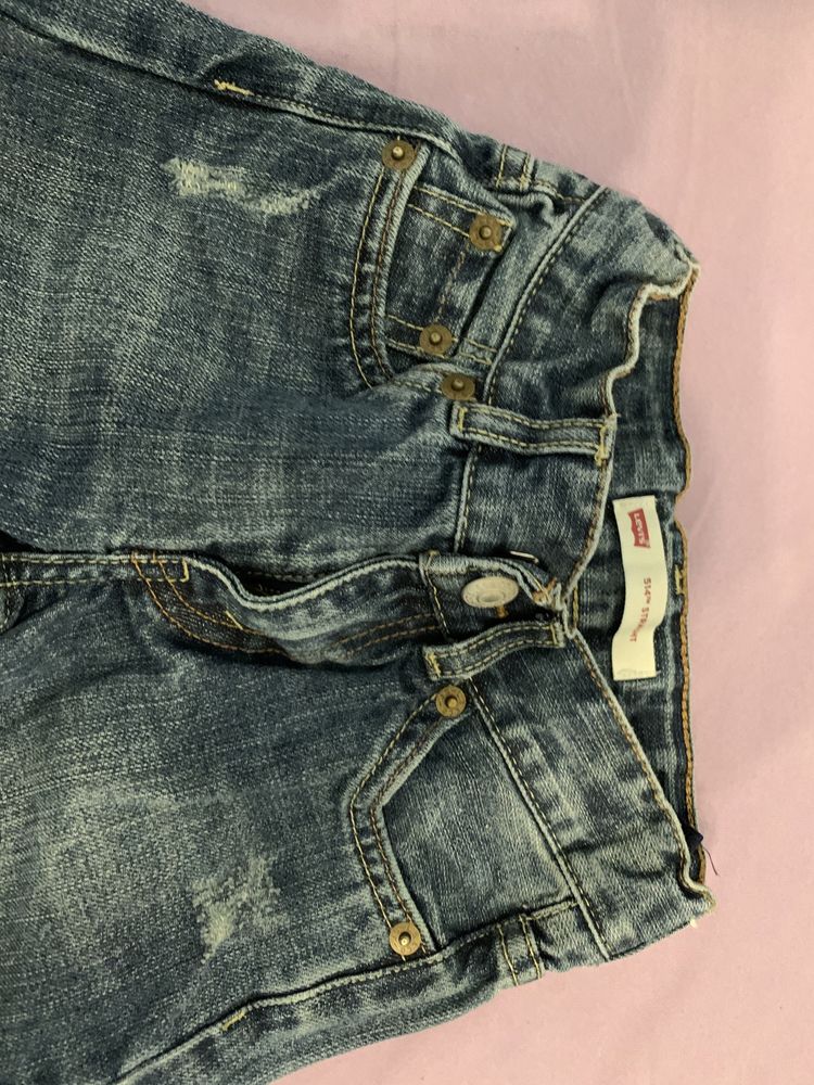 Дънки за момче Levi’s. Възраст 4-5 г.