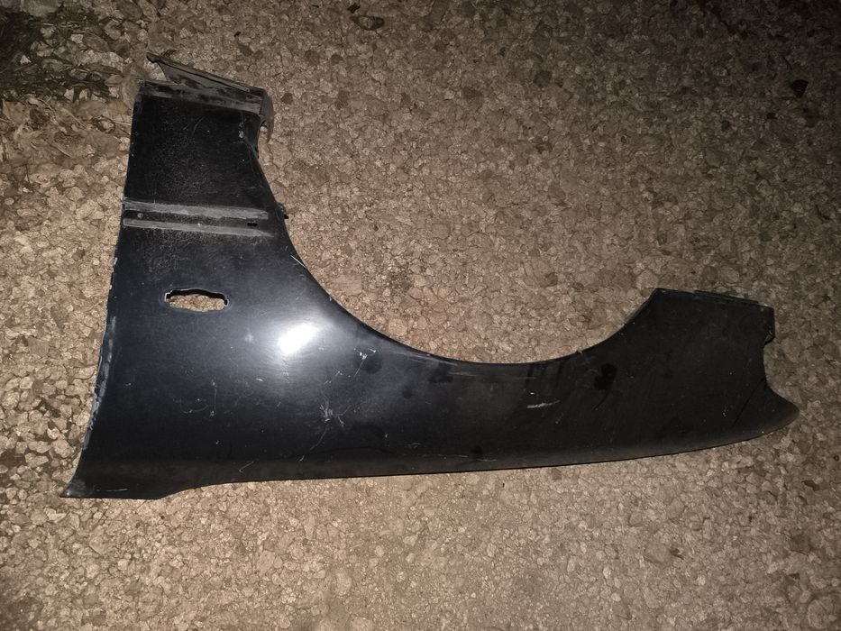 Продам крыло левое мазда кронос СРОЧНО