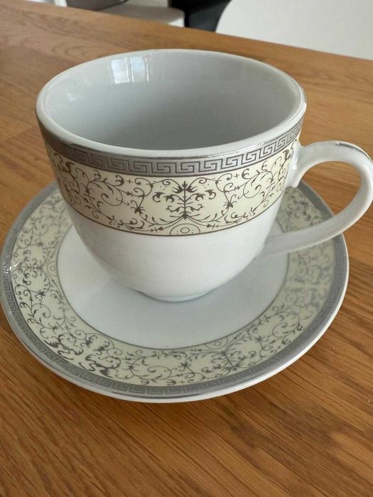 Set din ceramica pentru cafea, 10 piese, model grecesc, albe, insertii
