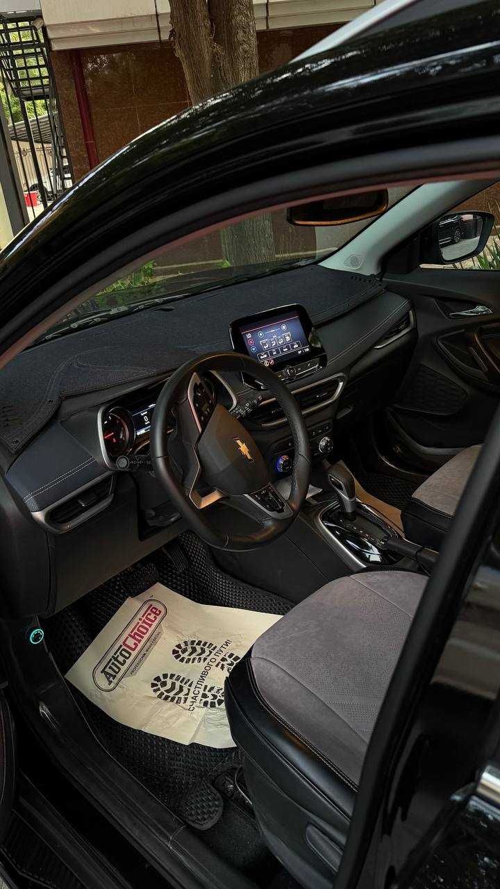 Tracker 2 Premier Turbo