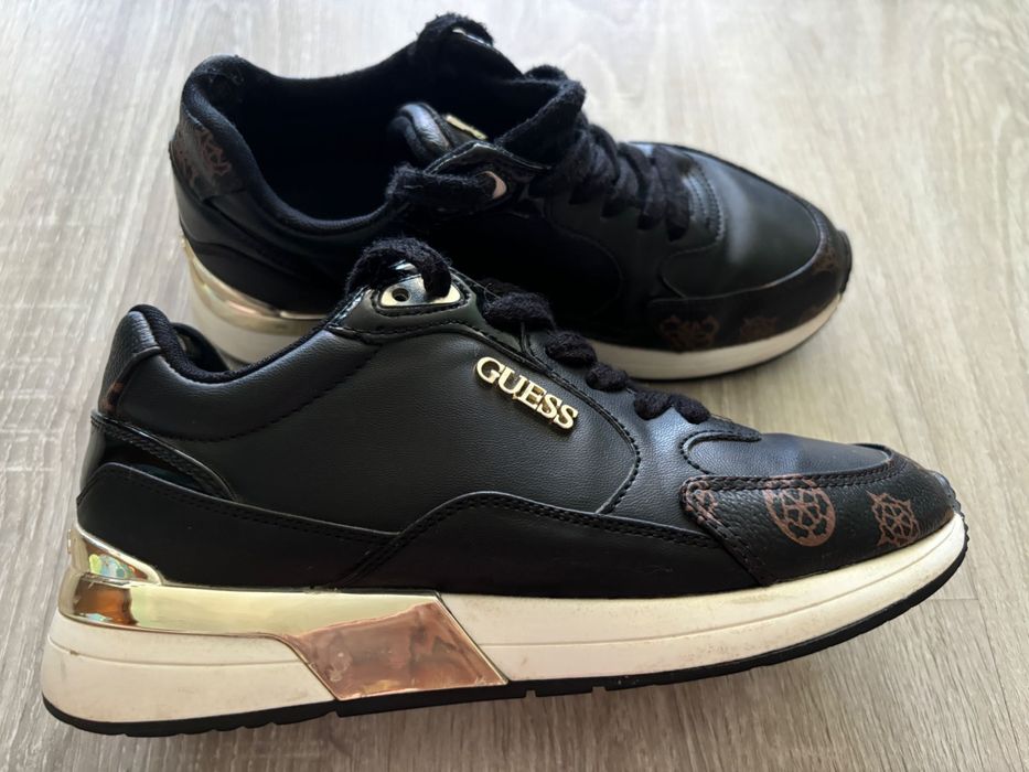 Оригинални маратонки Guess 35 номер