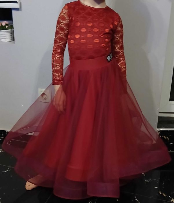 Разкошна нова рокля за Спортни танци