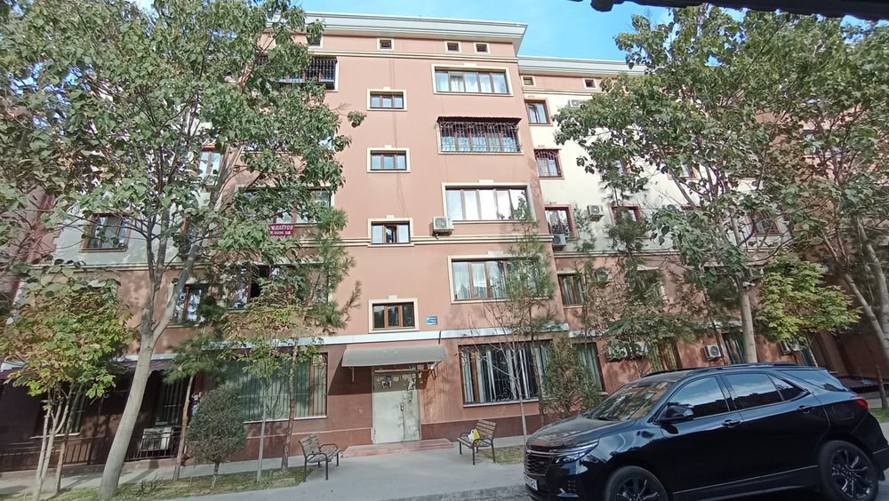 Продам 2/4/5, кирпичный дом , 76,4 м2, новостройка, электроаппарат.