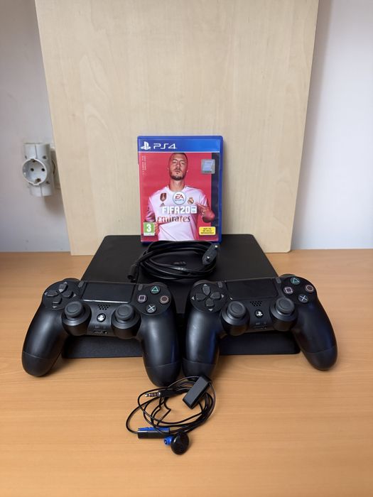 PlayStation 4 Jet Black 1TB