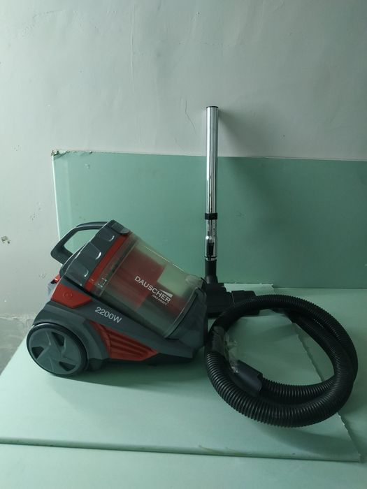 Пылисос два продам б/у рабочем состоянии "Даушер и Полярис"