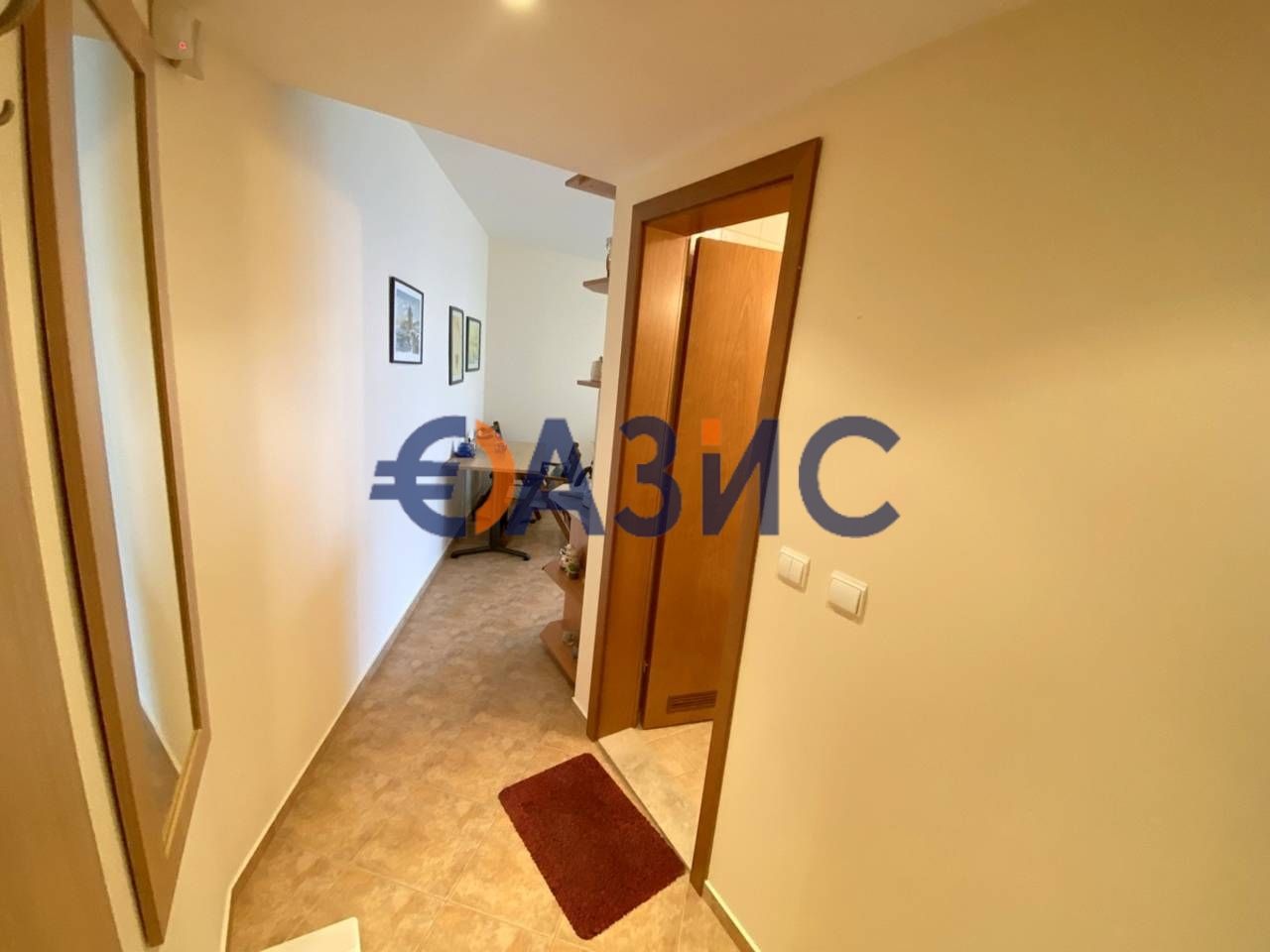 Продава се Двустаен апартамент в к.к. Слънчев бряг - 65 кв.м за 1537 €/кв.м - Снимка #7