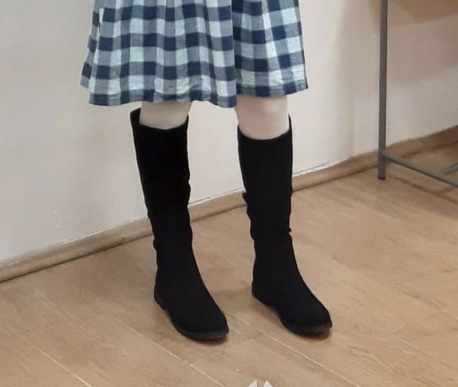 Cizme inalte marimea 36