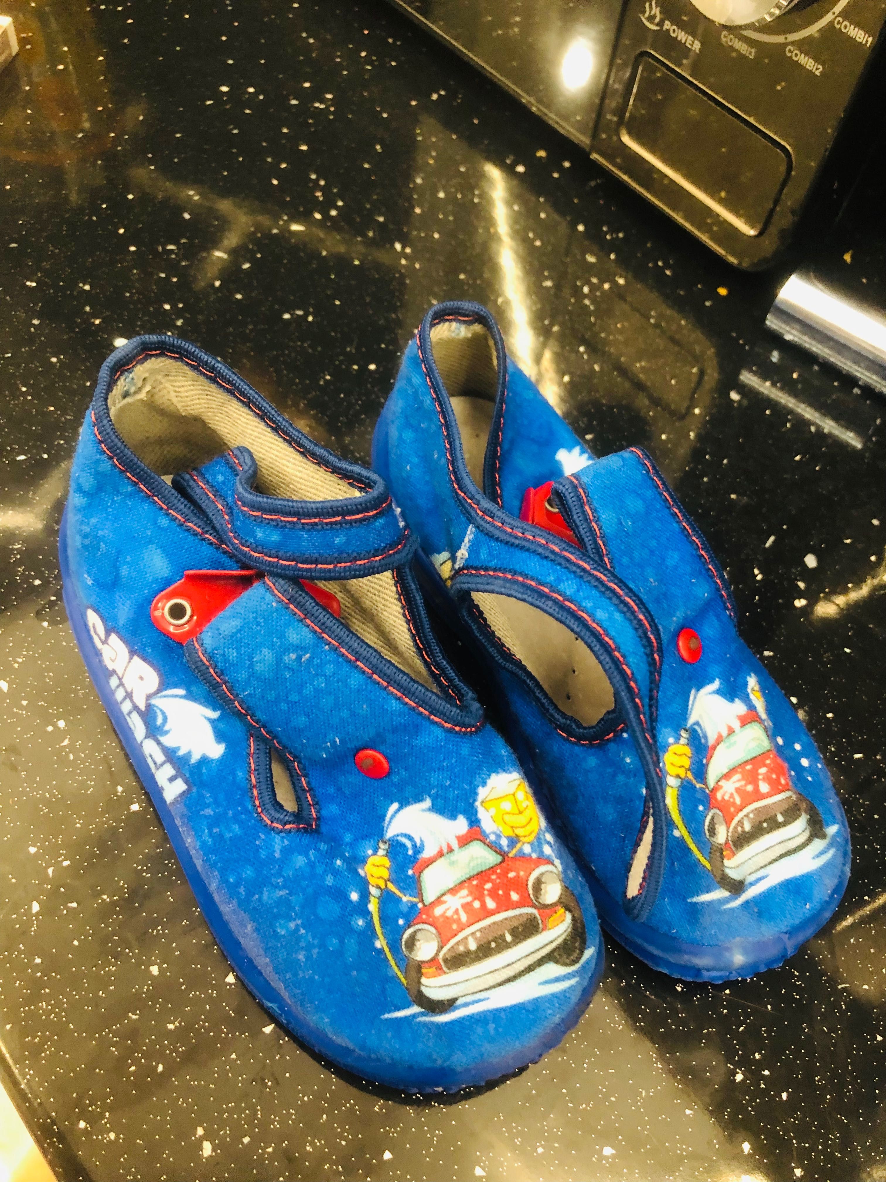 Вътрешни обувки за дете