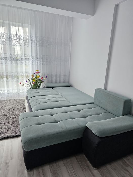 Colțar dimensiuni mari