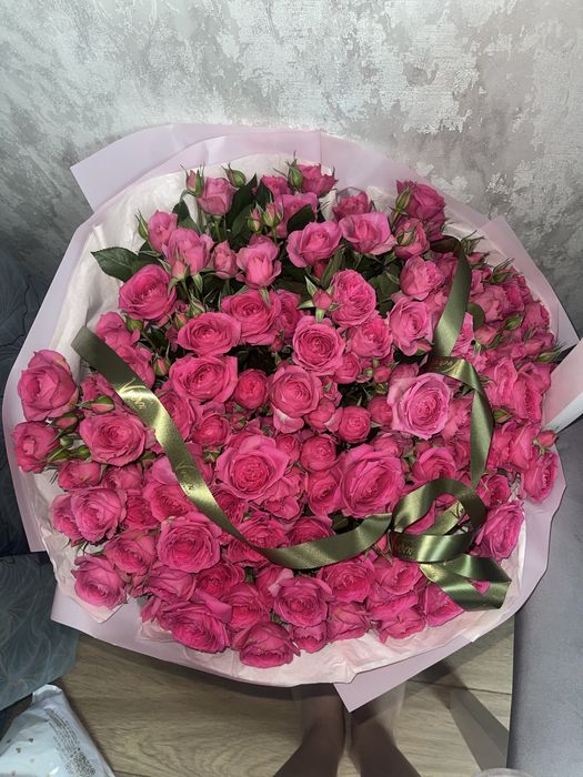 Куставые розы. Прям как новые. Торг есть!!!