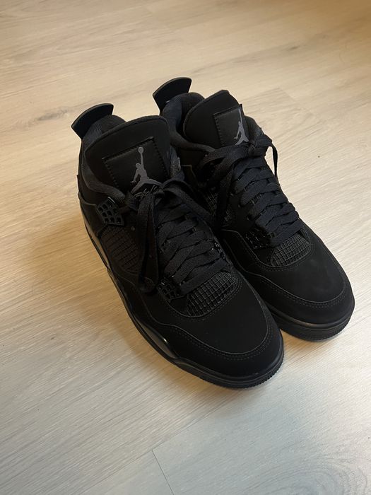 Jordan 4 Black Cat - 43