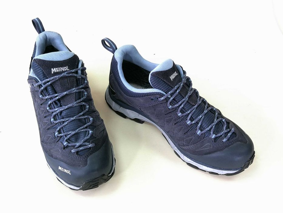 Bocanci PIELE  ghete  munte 39 40 Meindl Goretex impermeabili ca Noi