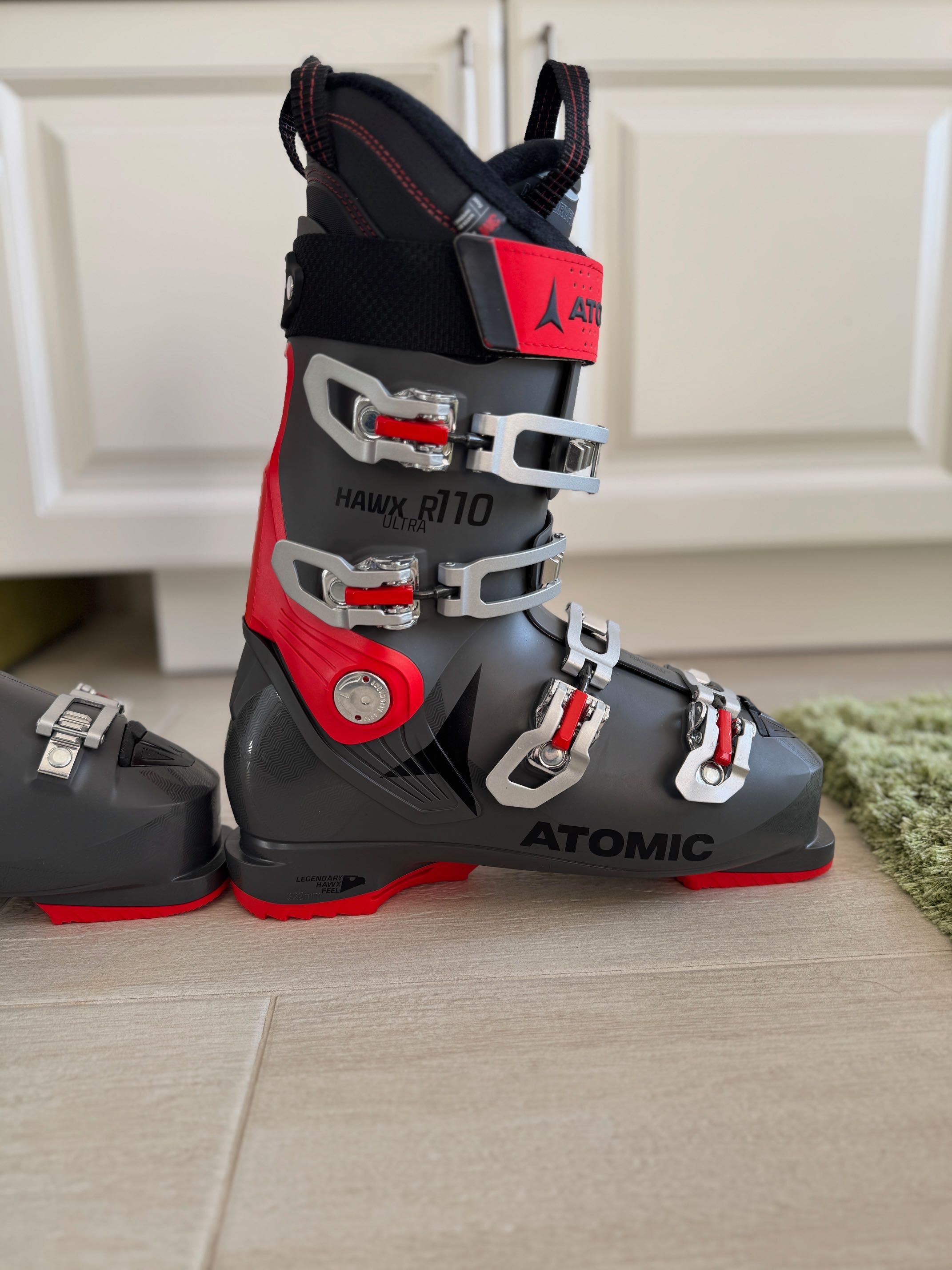 Clapari Atomic Hawx Ultra R110 28/28.5 NU ( Fischer Rossignol Head K2