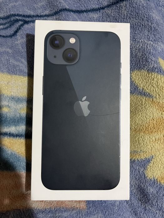 iphone 13, аккум 89%. СРОЧНО!