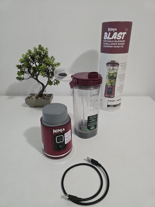 Преносим Блендер Ninja Blast Blender portable BC151EUCR