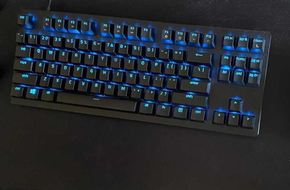 Razer Huntsman V2 Tenkeyless