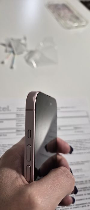 Iphone 15 128 GB pink