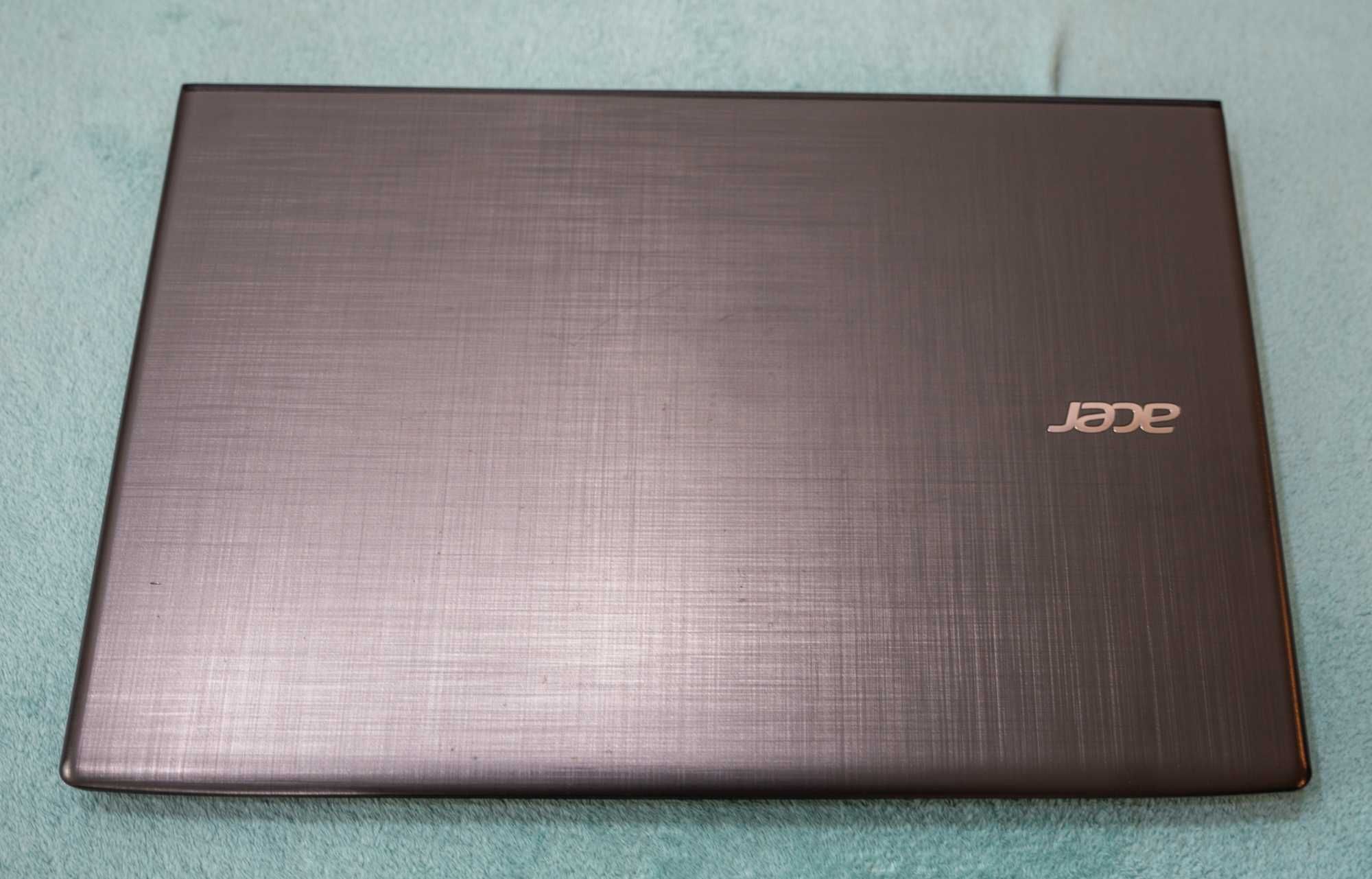 Laptop Acer Aspire E5-575G-789J, 8GB DDR4, i7-7500U, GTX 950M