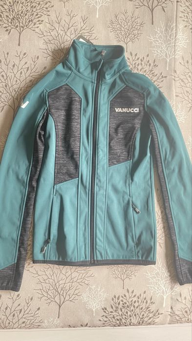 Софтшел яке - дамско