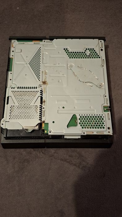 Ps4 defecte pentru piese