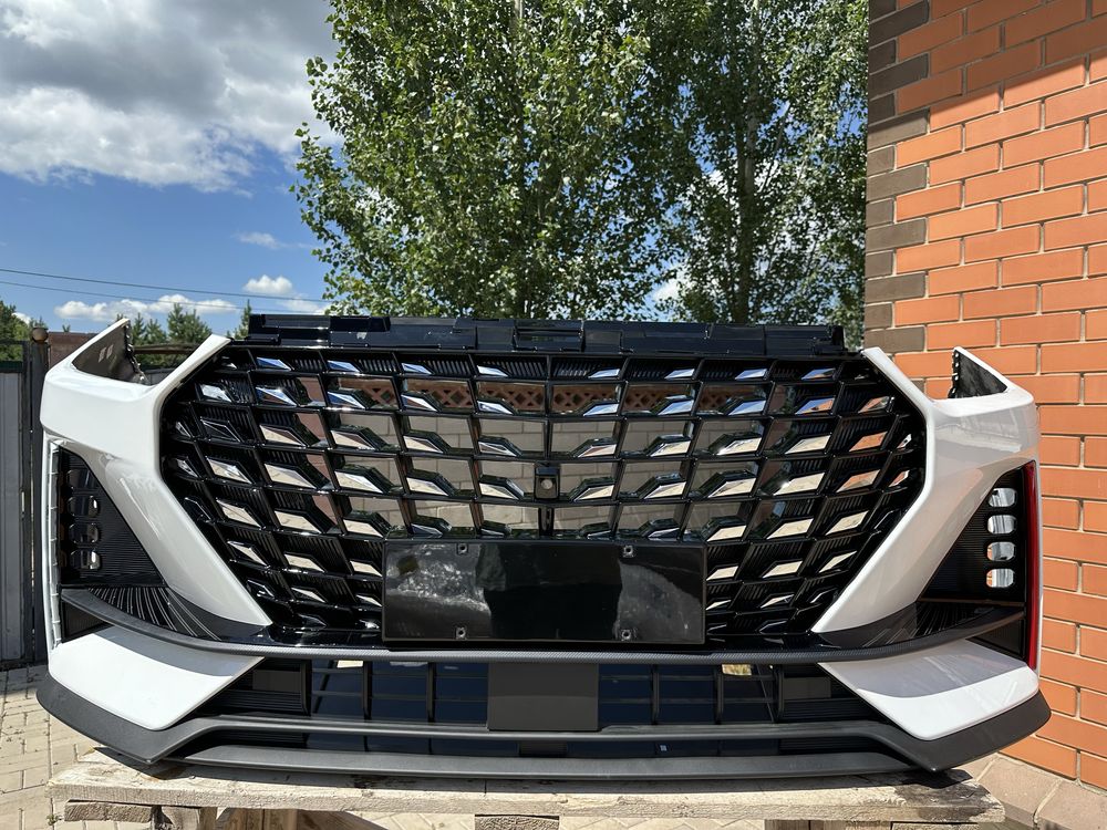 Бампер передний на Jetour X70 plus