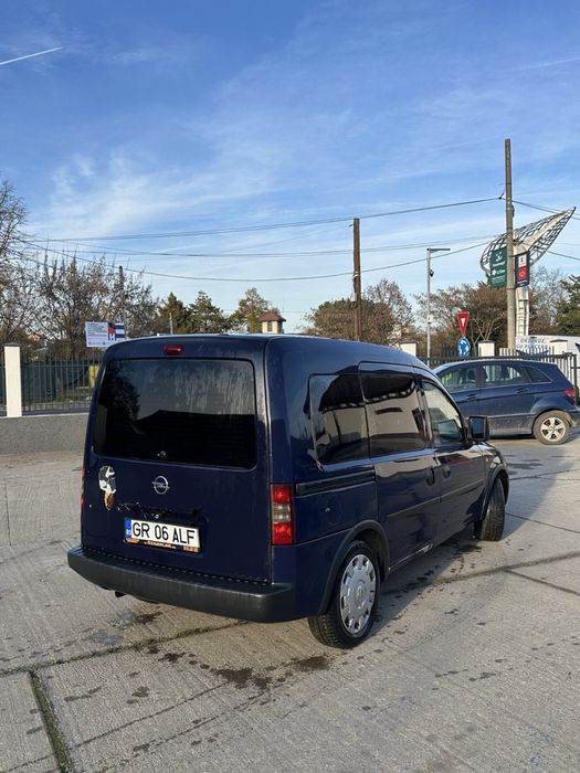 Vand Opel Combo 2008