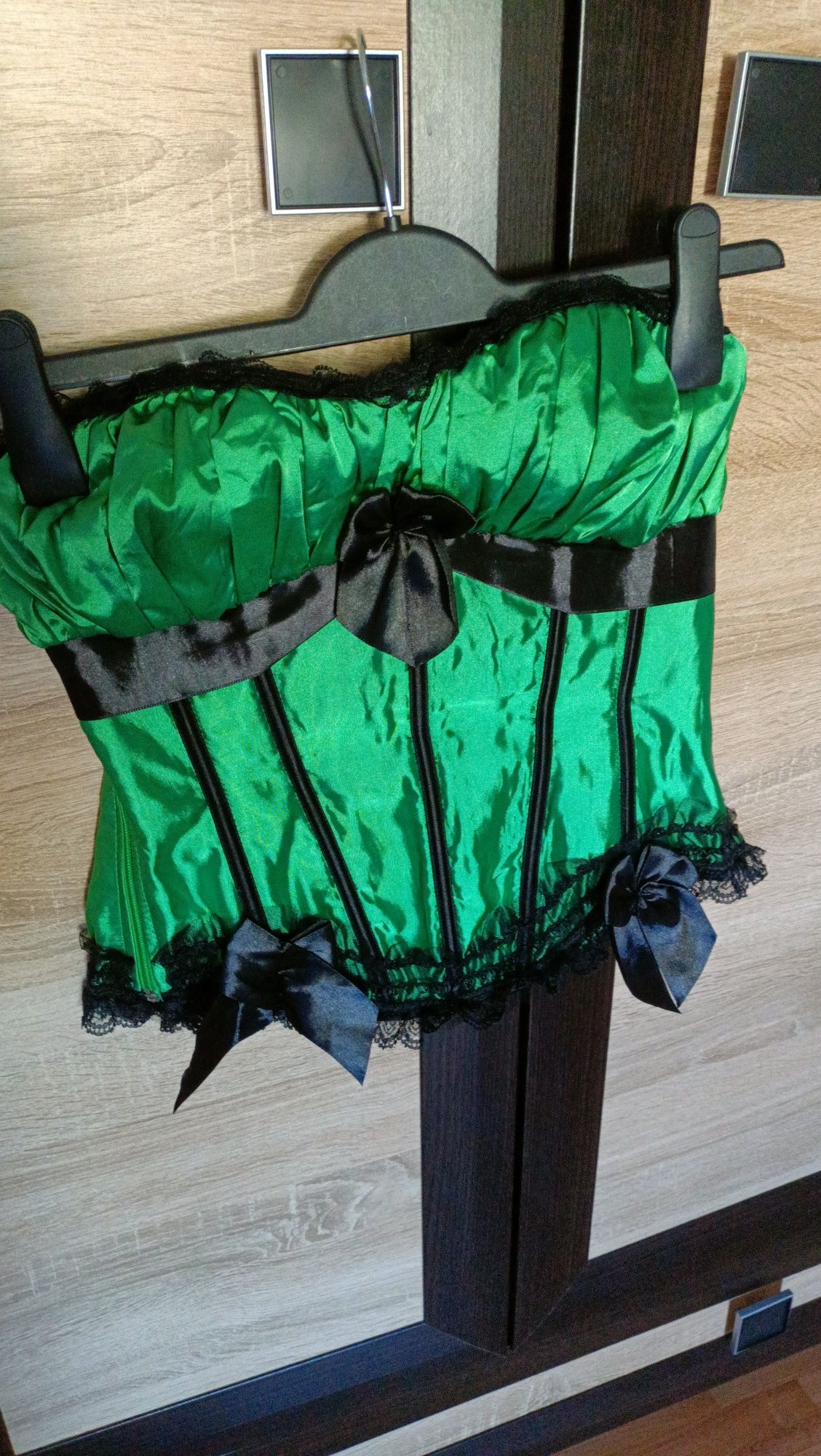 Lot 3 corsete superbe