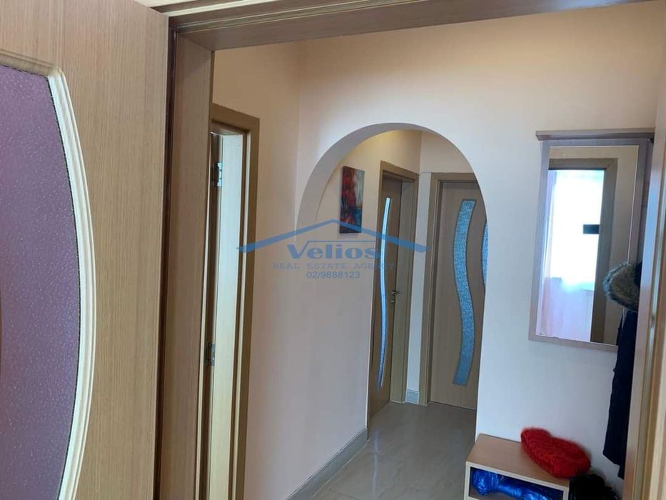 Дава се под наем Тристаен апартамент в София, Център - 90 кв.м за 790 € - Снимка #11