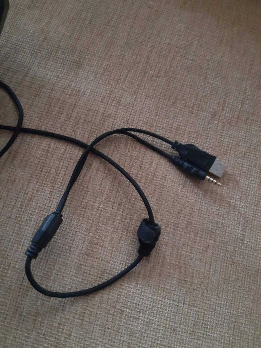 Продавам геймърски слушалки